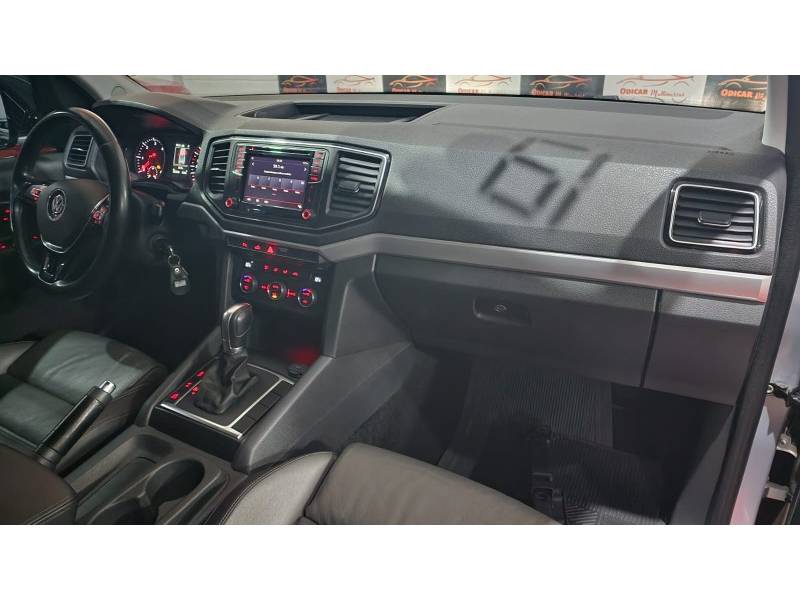 VOLKSWAGEN - AMAROK - 2018/2019 - Prata - R$ 161.900,00