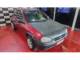 CHEVROLET - CORSA - 1995/1995 - Vermelha - R$ 10.900,00