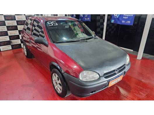 CHEVROLET - CORSA - 1995/1995 - Vermelha - R$ 10.900,00