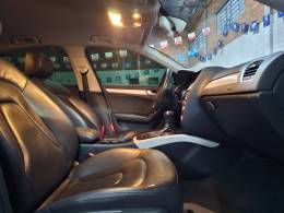 AUDI - A4 - 2015/2015 - Branca - R$ 85.900,00