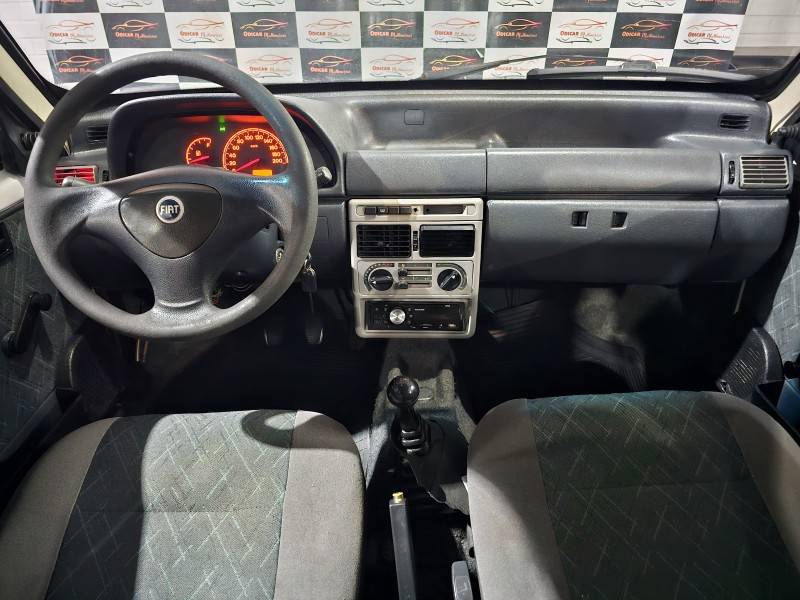 FIAT - UNO - 2005/2005 - Branca - R$ 17.900,00