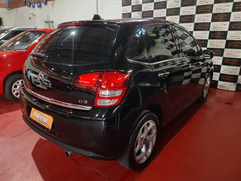 CITROËN - C3 - 2012/2013 - Preta - R$ 38.900,00