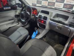 RENAULT - CLIO - 2007/2008 - Vermelha - R$ 17.900,00