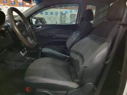 VOLKSWAGEN - SAVEIRO - 2013/2014 - Branca - R$ 49.900,00