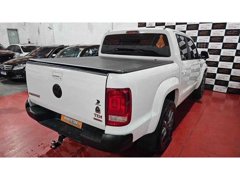 VOLKSWAGEN - AMAROK - 2015/2015 - Branca - R$ 101.900,00