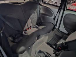 FORD - KA - 2005/2005 - Prata - R$ 15.900,00