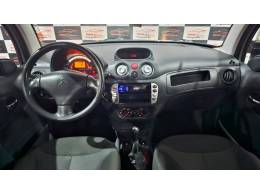 CITROËN - C3 - 2010/2011 - Branca - R$ 27.900,00