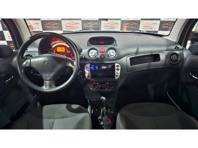 CITROËN - C3 - 2010/2011 - Branca - R$ 27.900,00