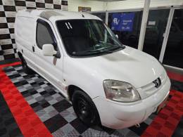 PEUGEOT - PARTNER - 2011/2011 - Branca - R$ 29.900,00