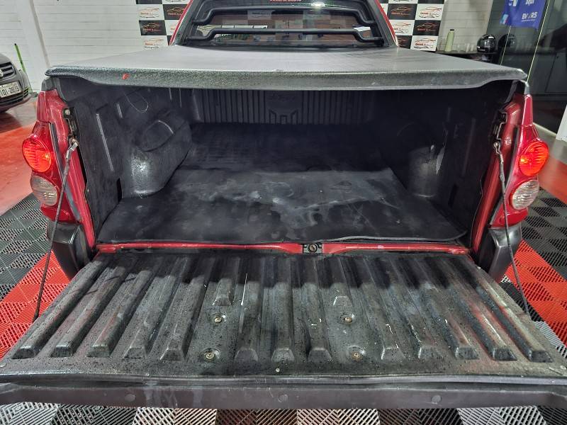 CHEVROLET - MONTANA - 2009/2010 - Vermelha - R$ 34.900,00