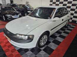 CHEVROLET - VECTRA - 1997/1998 - Branca - R$ 19.900,00