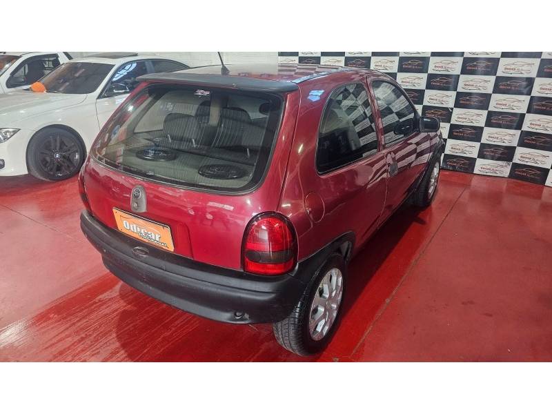 CHEVROLET - CORSA - 1995/1995 - Vermelha - R$ 10.900,00