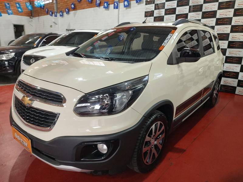 CHEVROLET - SPIN - 2016/2017 - Branca - R$ 62.900,00