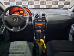 RENAULT - SANDERO - 2012/2013 - Preta - R$ 39.900,00