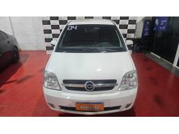 CHEVROLET - MERIVA - 2004/2004 - Branca - R$ 27.900,00