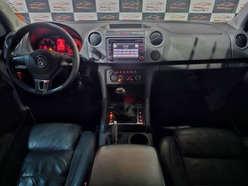 VOLKSWAGEN - AMAROK - 2010/2011 - Prata - R$ 79.900,00
