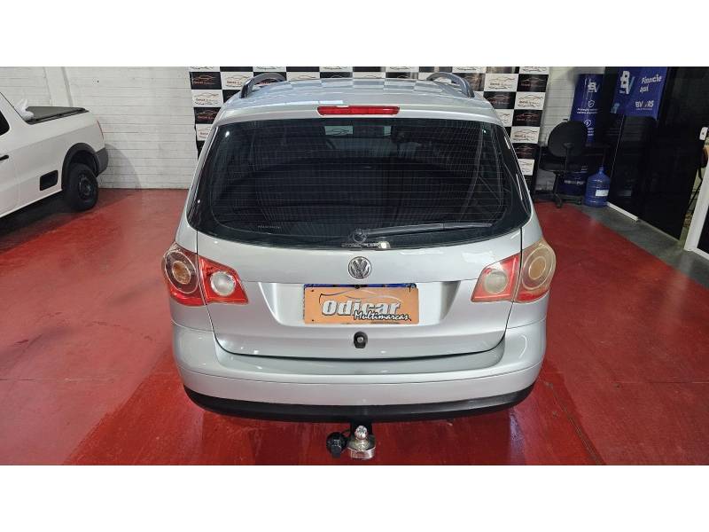 VOLKSWAGEN - SPACEFOX - 2007/2007 - Prata - R$ 31.900,00