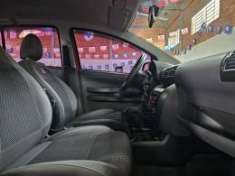 VOLKSWAGEN - CROSSFOX - 2009/2010 - Vermelha - R$ 34.900,00