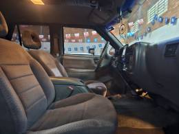 CHEVROLET - BLAZER - 1999/2000 - Prata - R$ 39.900,00