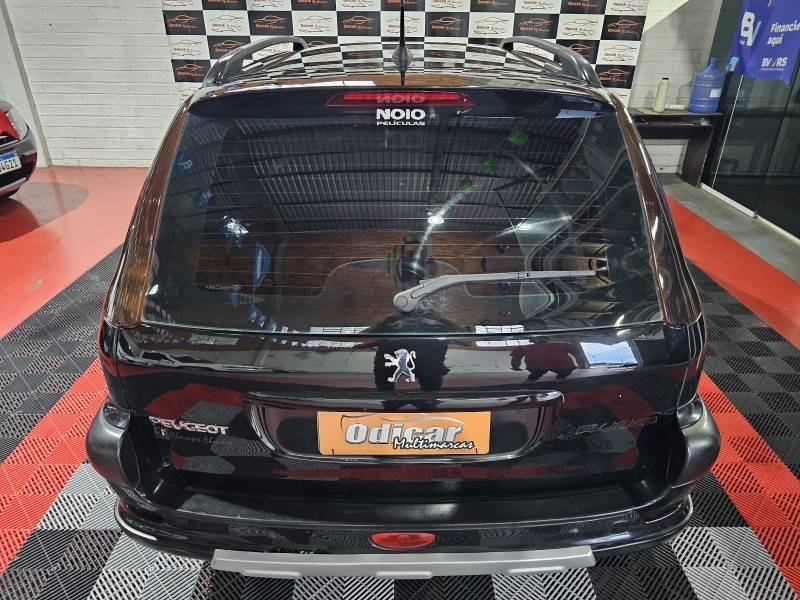PEUGEOT - 206 - 2008/2008 - Preta - R$ 19.900,00