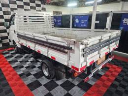 HYUNDAI - HR - 2009/2010 - Branca - R$ 75.900,00