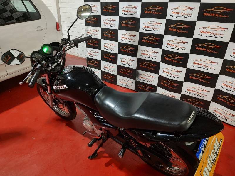 HONDA - CG 150 - 2010/2011 - Preta - R$ 10.900,00