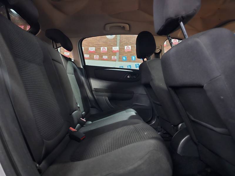 CITROËN - C4 - 2013/2014 - Prata - R$ 35.900,00