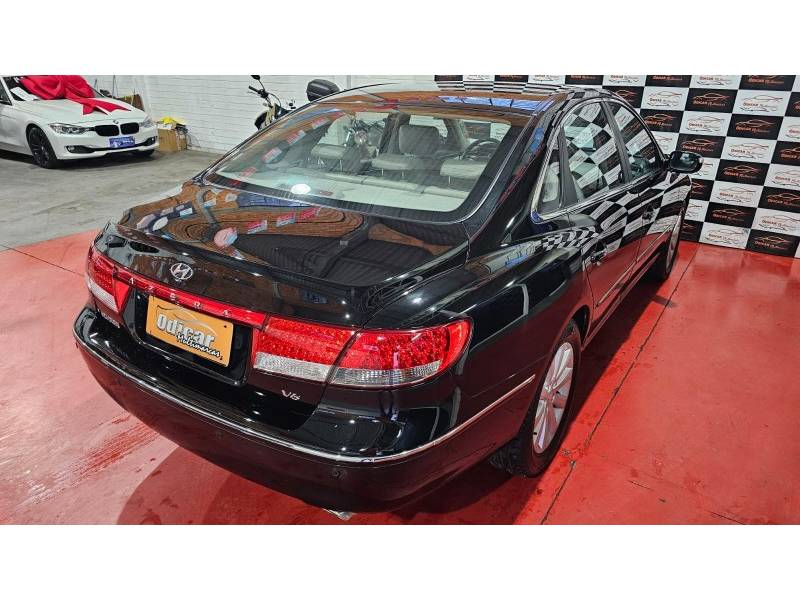 HYUNDAI - AZERA - 2008/2009 - Preta - R$ 42.900,00