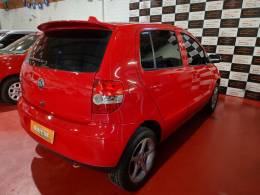 VOLKSWAGEN - FOX - 2008/2009 - Vermelha - R$ 23.900,00