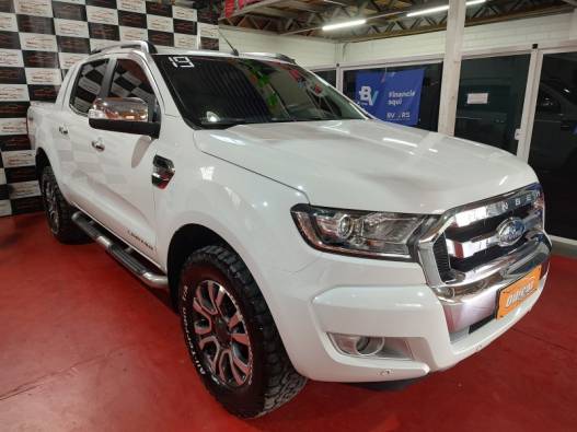 FORD - RANGER - 2018/2019 - Branca - R$ 157.900,00