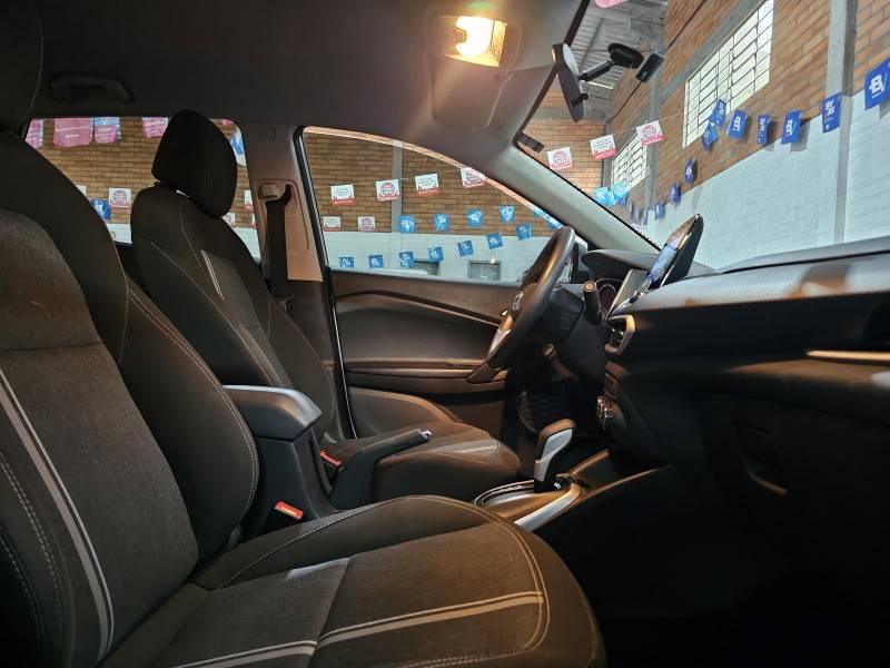 CHEVROLET - TRACKER - 2020/2021 - Prata - R$ 90.900,00