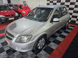 CHEVROLET - CELTA - 2013/2014 - Cinza - R$ 32.900,00