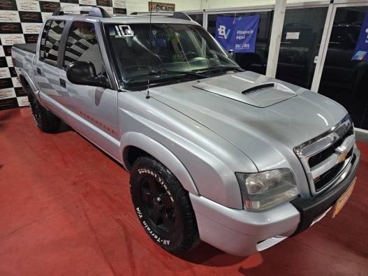 CHEVROLET - S10 - 2009/2010 - Prata - R$ 68.900,00
