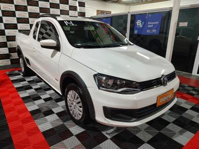 VOLKSWAGEN - SAVEIRO - 2013/2014 - Branca - R$ 49.900,00