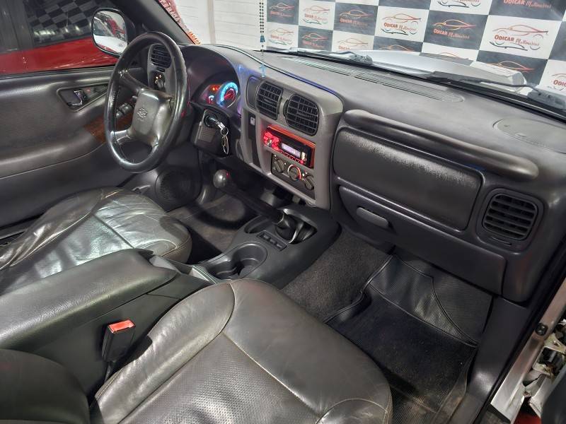 CHEVROLET - S10 - 2009/2010 - Branca - R$ 64.900,00
