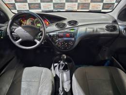 FORD - FOCUS - 2007/2008 - Preta - R$ 28.900,00