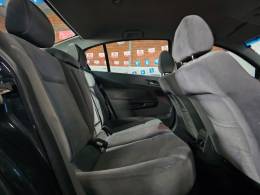 CHEVROLET - VECTRA - 2010/2011 - Preta - R$ 41.900,00