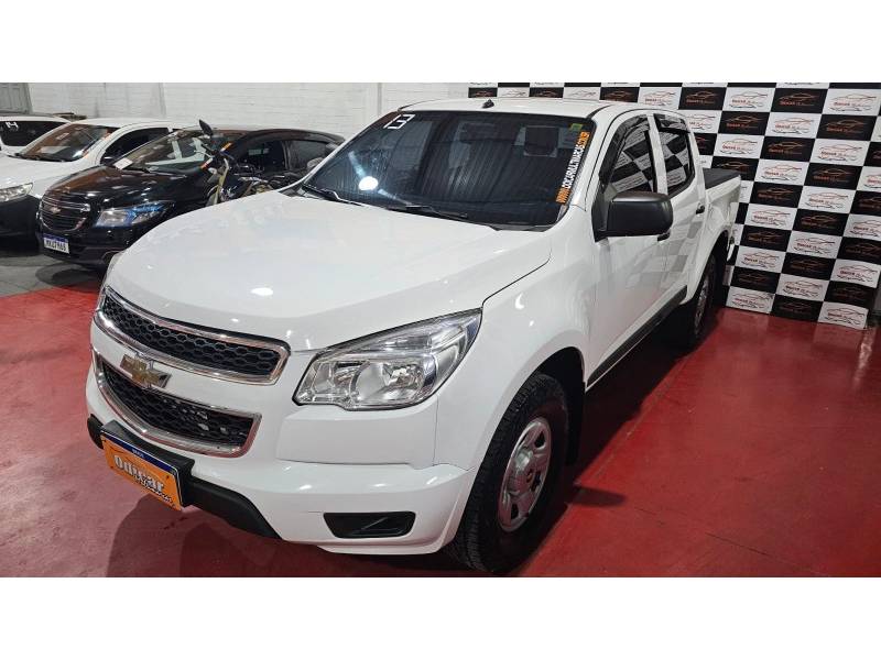 CHEVROLET - S10 - 2013/2013 - Branca - R$ 85.900,00