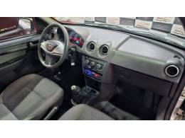 CHEVROLET - CELTA - 2013/2014 - Prata - R$ 33.900,00