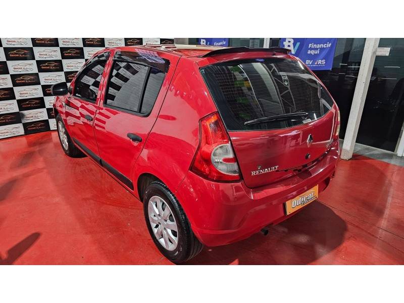 RENAULT - SANDERO - 2010/2011 - Vermelha - R$ 27.900,00