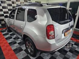 RENAULT - DUSTER - 2011/2012 - Prata - R$ 52.900,00