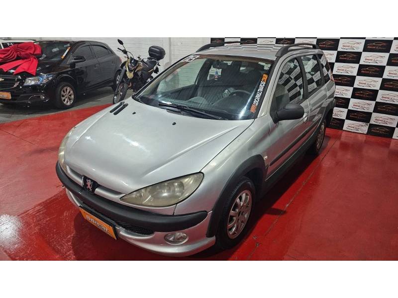 PEUGEOT - 206 - 2008/2008 - Prata - R$ 16.900,00