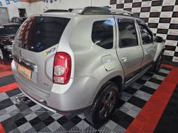 RENAULT - DUSTER - 2011/2012 - Prata - R$ 52.900,00