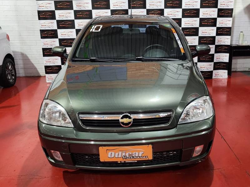 CHEVROLET - CORSA - 2010/2010 - Verde - R$ 29.900,00