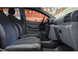 VOLKSWAGEN - SPACEFOX - 2007/2007 - Prata - R$ 31.900,00