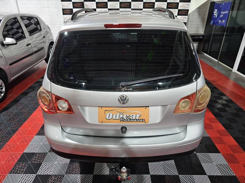 VOLKSWAGEN - SPACEFOX - 2007/2007 - Prata - R$ 29.900,00