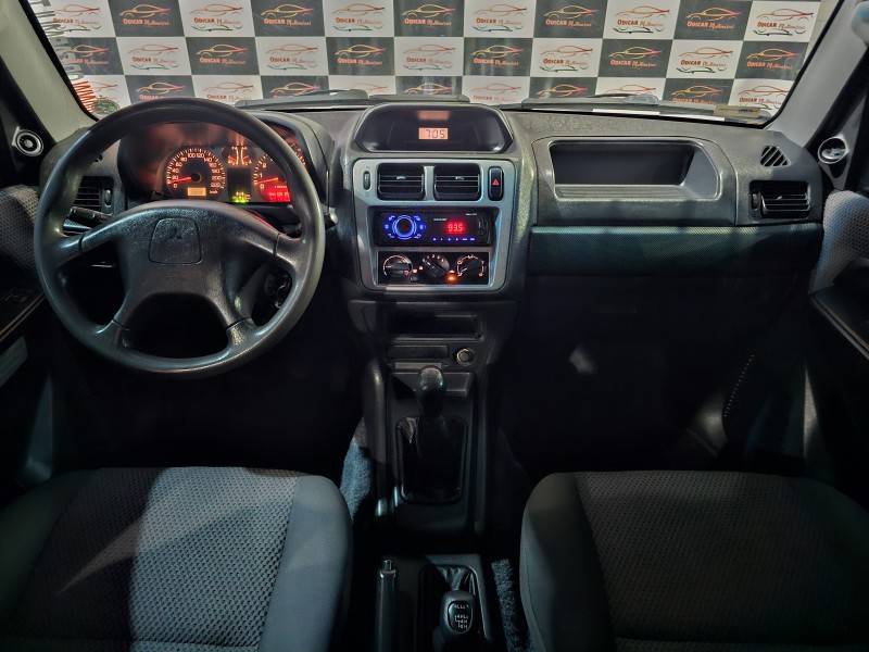 MITSUBISHI - PAJERO TR4 - 2007/2007 - Prata - R$ 48.900,00