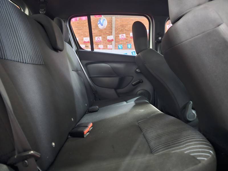 RENAULT - SANDERO - 2019/2020 - Branca - R$ 46.900,00