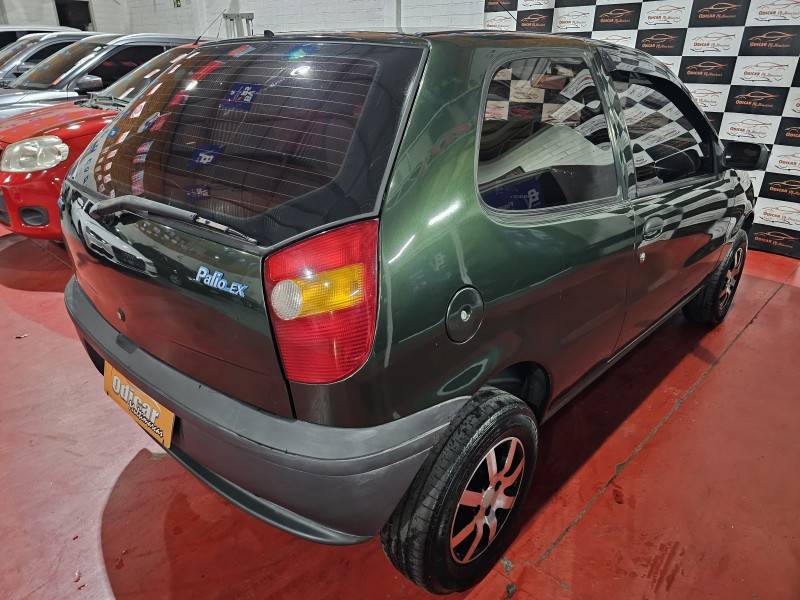 FIAT - PALIO - 2000/2000 - Verde - R$ 13.900,00