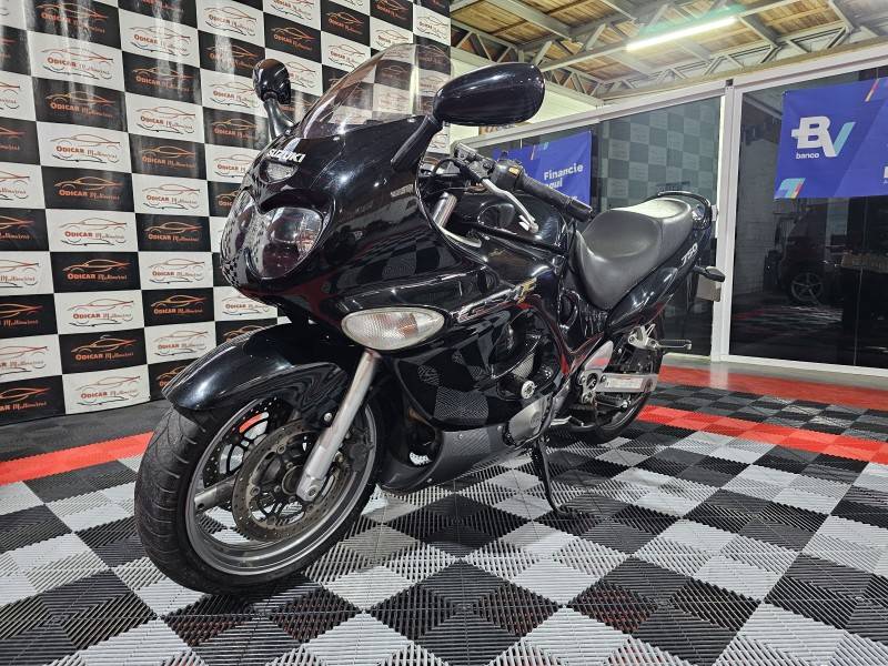 SUZUKI - GSX - 2008/2008 - Preta - R$ 29.900,00
